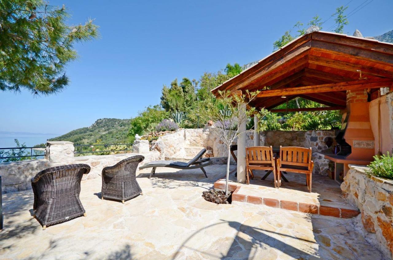 House Dobrila Villa Igrane Exterior photo